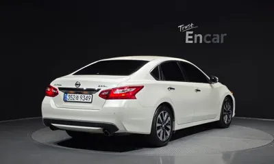 Nissan Altima 2017, 99405 км, за 7000000 KRW