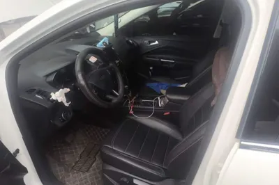 Ford Kuga 2017, 119500 км, за 43398.24 CNY - фото 14