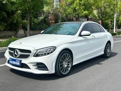 Mercedes-Benz C-Class · 2020 год
