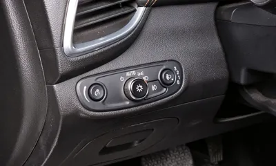ChevroletGMDaewoo Trax 2017, 74315 км, за 8100000 KRW - фото 16