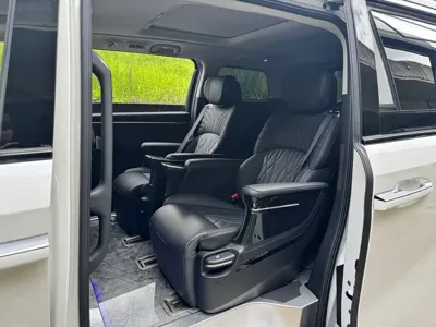 GAC Motor Trumpchi M8 2025, 10000 км, за 179800 CNY