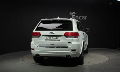 Jeep Cherokee 2018, 64005 км, за 17800000 KRW
