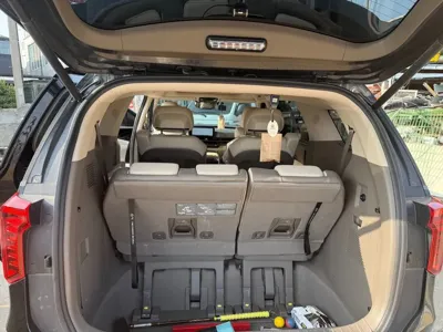 Kia Canival 2025, 36500 км, за 25490000 KRW - фото 9