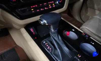 Kia Canival 2019, 63751 км, за 24900000 KRW - фото 9