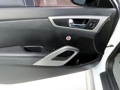 Hyundai Veloster 2015, 110300 км, за 8800000 KRW - фото 15