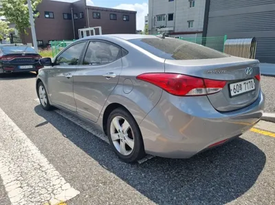 Hyundai Avante 2012, 155776 км, за 2700000 KRW