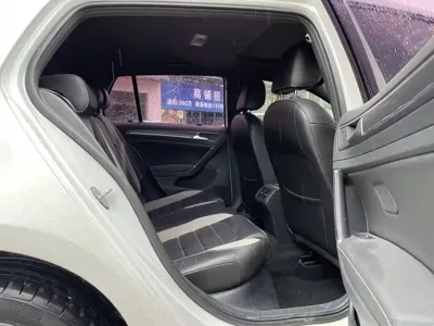 Volkswagen Golf 2017, 100000 км, за 50800 CNY - фото 6