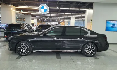 BMW 7-Series 2025, 30857 км, за 116000000 KRW - фото 20