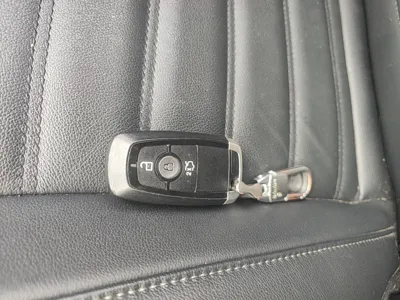 Ford Edge 2018, 59900 км, за 86759.53 CNY - фото 17