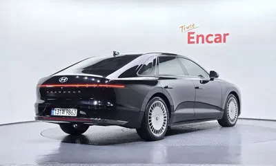 Hyundai Grandeur 2023, 11646 км, за 38000000 KRW