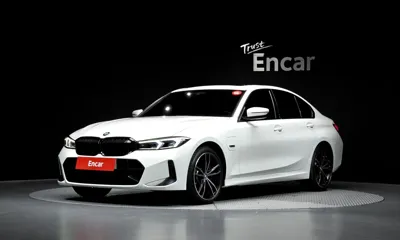BMW 3-Series · 2023 год