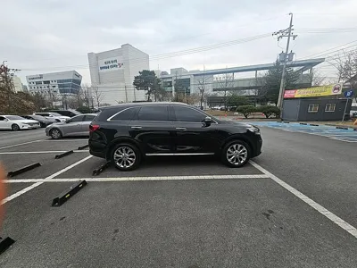 Kia Sorento 2018, 137730 км, за 15690000 KRW