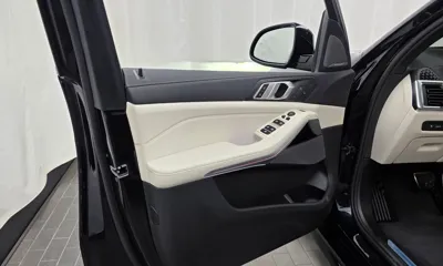 BMW X5 2025, 6898 км, за 130000000 KRW - фото 24