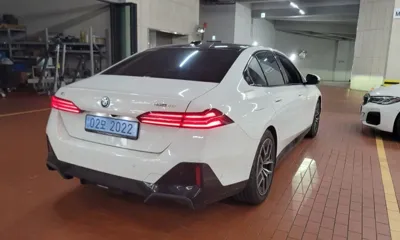 BMW i5 2026, 6682 км, за 72000000 KRW - фото 3