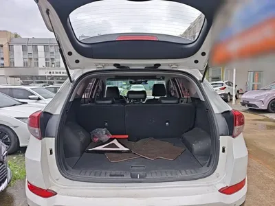 Hyundai Tucson 2017, 118100 км, за 33800 CNY - фото 19