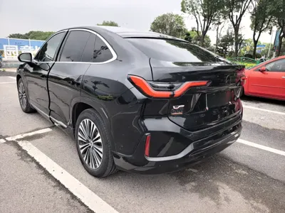 Nio EC6 2021, 100000 км, за 145800 CNY - фото 8