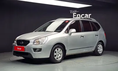 Kia Carens · 2011 год