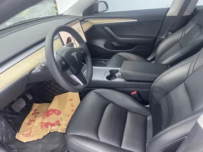 Tesla Model 3 2023, 40000 км, за 82700 CNY - фото 6