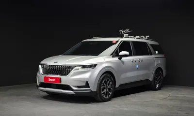 Kia Canival · 2021 год