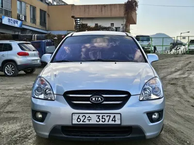 Kia Carens 2008, 302332 км, за 1700000 KRW