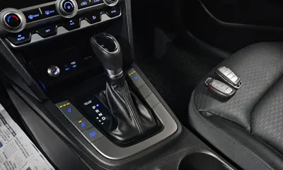 Hyundai Avante 2019, 146838 км, за 10200000 KRW - фото 9