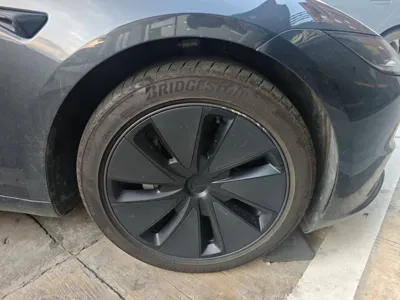 Tesla Model 3 2025, 11500 км, за 195353.24 CNY - фото 8
