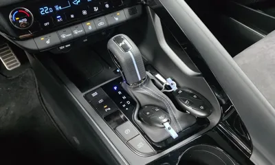 Hyundai Avante 2025, 8302 км, за 32500000 KRW - фото 9