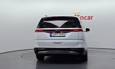 Kia Canival 2023, 80402 км, за 28300000 KRW