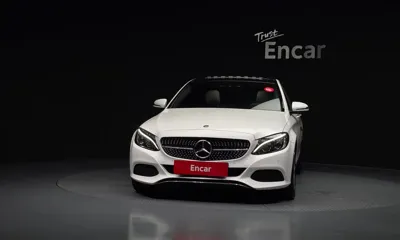 Mercedes-Benz C-Class 2017, 90418 км, за 13900000 KRW