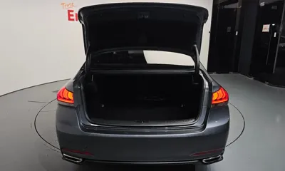 Hyundai Genesis 2016, 93351 км, за 12500000 KRW - фото 20