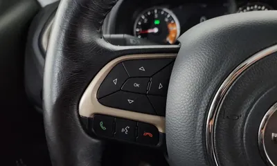 Jeep Renegade 2016, 55380 км, за 11000000 KRW - фото 18