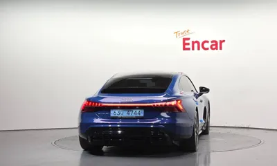 Audi e-tron GT 2022, 91047 км, за 76000000 KRW