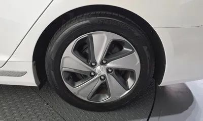 Hyundai Sonata 2017, 170554 км, за 9000000 KRW - фото 21
