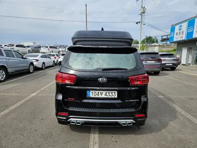 Kia Canival 2019, 65634 км, за 22000000 KRW