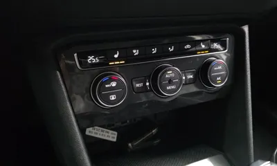 Volkswagen Tiguan 2018, 167695 км, за 17300000 KRW - фото 17