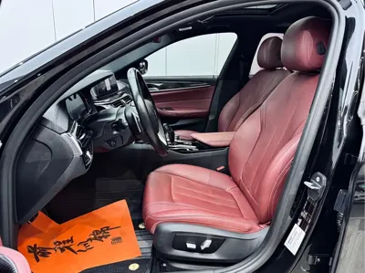 BMW 5 Series 2018, 124000 км, за 128800 CNY - фото 9