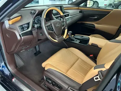 Lexus ES 2021, 20000 км, за 235799 CNY - фото 8