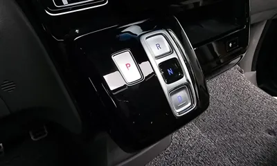 Hyundai Staria 2022, 90598 км, за 29400000 KRW - фото 9