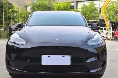 Tesla Model Y 2022, 79700 км, за 171974.93 CNY - фото 17