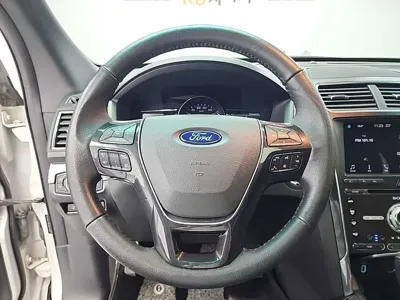 Ford Explorer 2017, 108759 км, за 12490000 KRW - фото 9