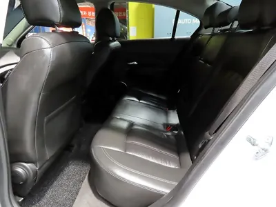 ChevroletGMDaewoo Cruze 2015, 118678 км, за 3900000 KRW - фото 7