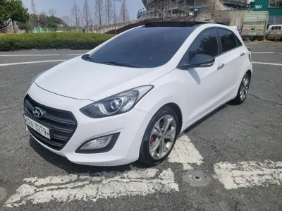 Hyundai i30 · 2016 год