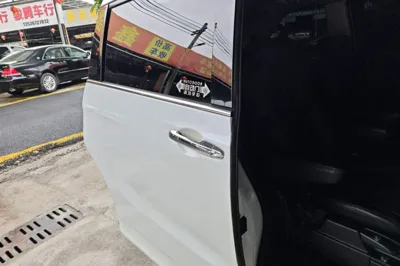 Honda Odyssey 2017, 95100 км, за 115778.15 CNY - фото 24