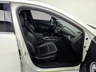 ChevroletGMDaewoo Malibu 2017, 138414 км, за 2990000 KRW - фото 11