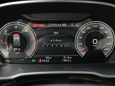 Audi Q3 2025, 45 км, за 46000000 KRW - фото 8