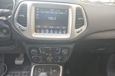 Jeep Compass 2019, 60100 км, за 47728.54 CNY - фото 15