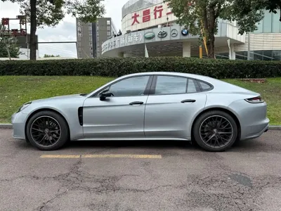 Porsche Panamera 2021, 68000 км, за 508000 CNY - фото 3