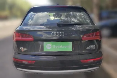 Audi Q5L 2020, 74900 км, за 159018.1 CNY - фото 3