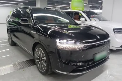 Hima AITO M9 2024, 39600 км, за 330900.42 CNY