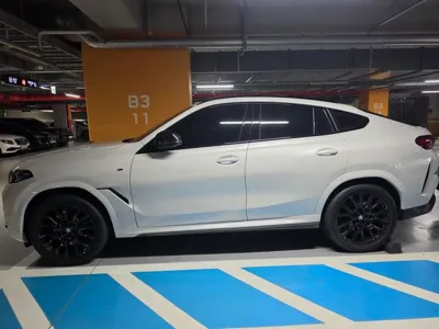 BMW X6 2026, 2000 км, за 120000000 KRW
